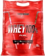 Integralmédica - Whey Protein Concentrado Cookies and Cream 100% Pure - 21g de Proteína por Scoop, Suplementação Alimentar Pós-Treino, Fórmula Enriquecida com BCAAs - Pouch 900g